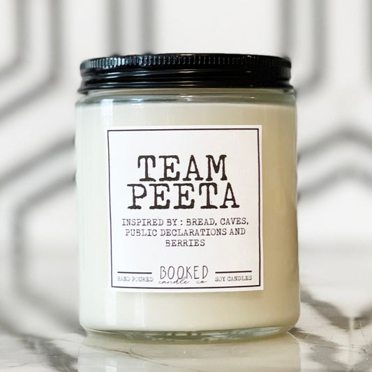 Image of "Team Peeta - Hunger Games Series" labelled candle